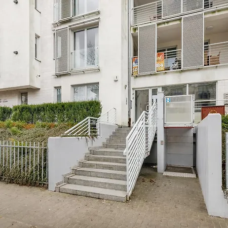 Seaside Casa Marina With Spa & Fitness By Renters דירה *